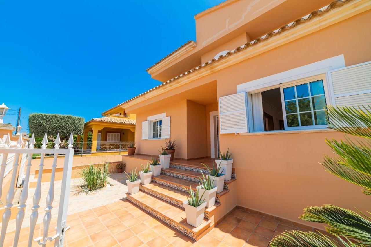 Villa Joana Barcares For 10 With Swimming Pool Alcúdia