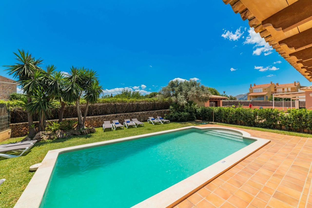 Joana Barcares For 10 With Swimming Pool Villa